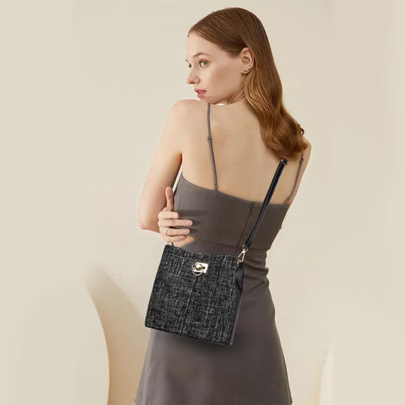GAEKEAO Crossbody Purses for Women Vegan Leather Bucket Bags Trendy Ladies Handbag Shoulder Purse Multi Pockets